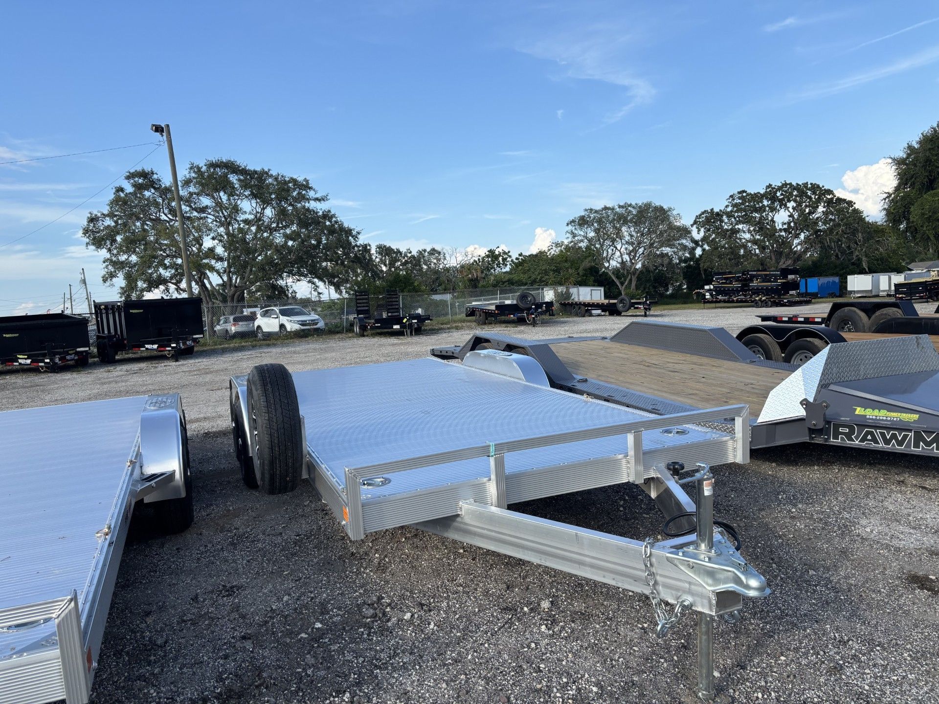 Sport Haven 7 × 20 Aluminum Car Hauler 10k Trailer