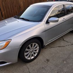 2011 Chrysler 200 Touring Edition