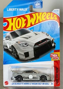 Hot Wheels LB-Silhouette Works GT Nissan 35GT-RR Ver.2 Liberty Walk 242/250 🔥🔥🔥