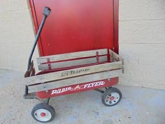 Vintage Radio Flyer traveler wagon