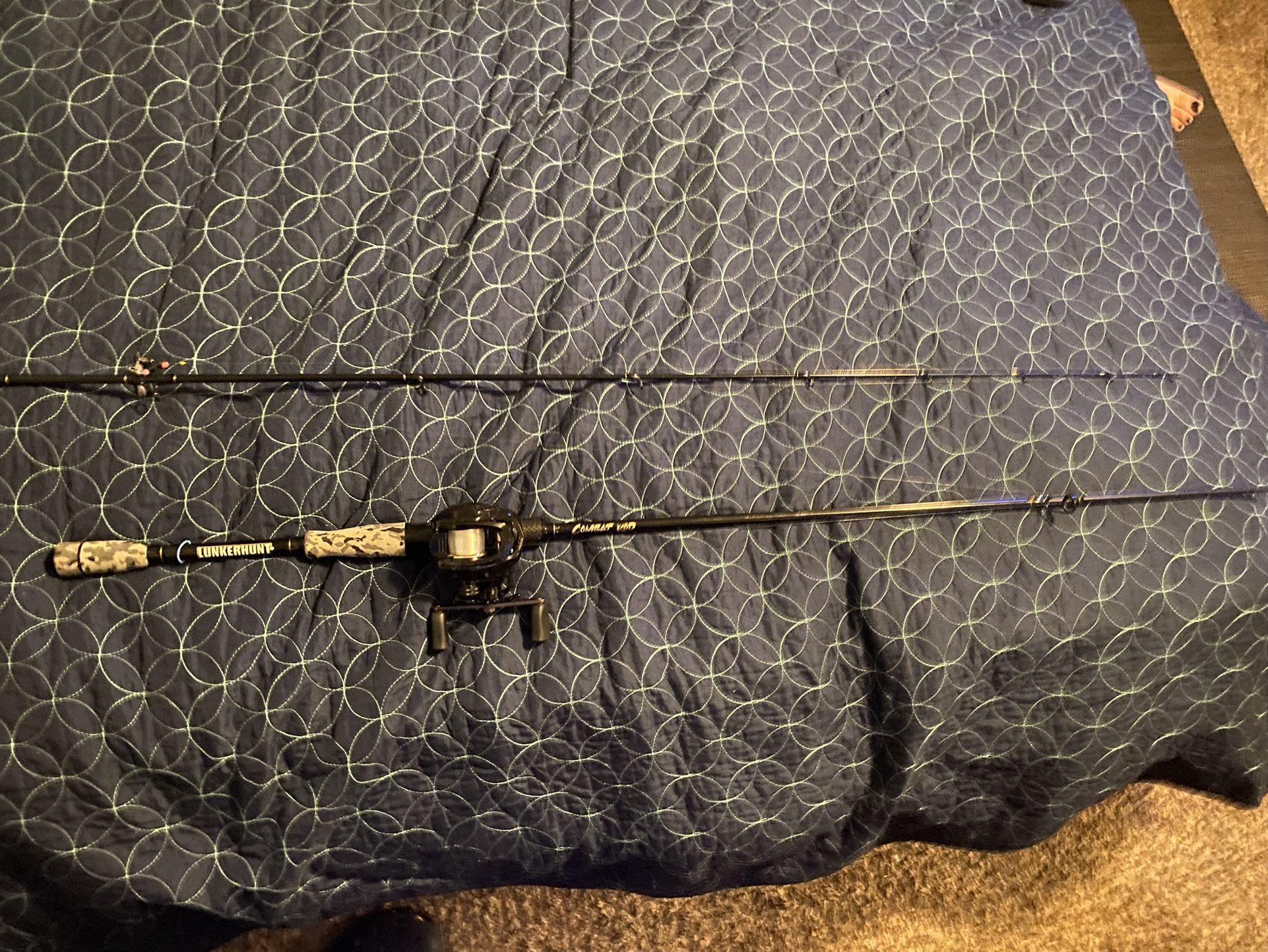 Lunkerhunt Combo Baitcaster Fishing Pole