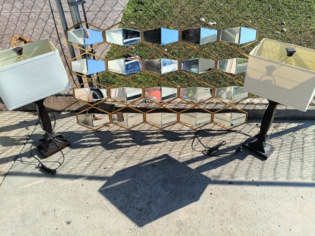 Mirror And Lamps