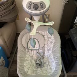 Graco Baby Swing