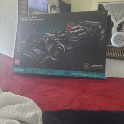 Lego *Mercedes-AMG F1 W14 Performace