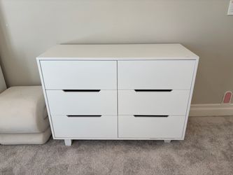 White Dresser