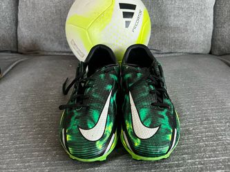 Soccer Shoes