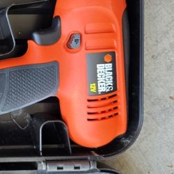 Black & Decker 12 Volt Drill