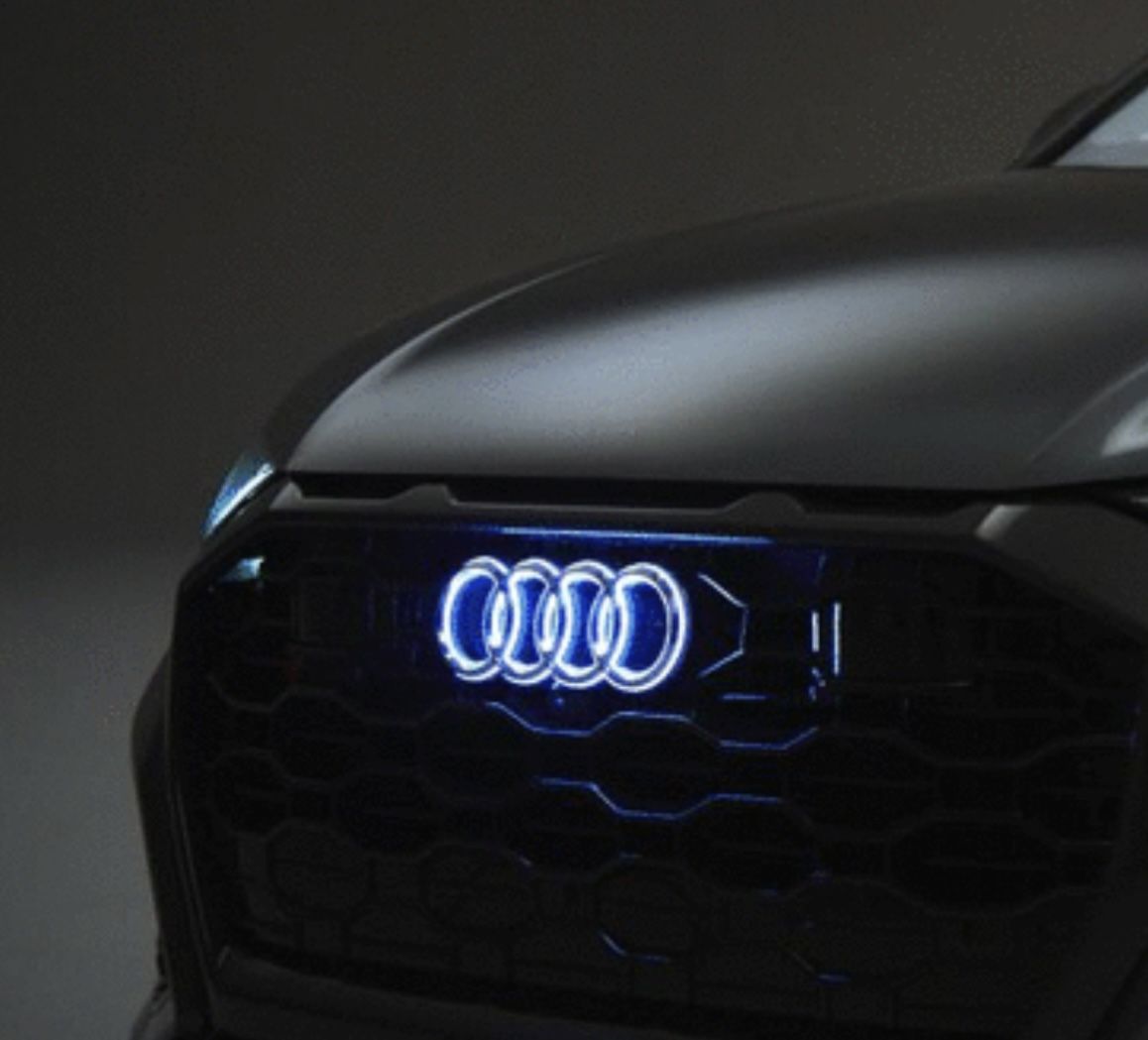 Audi Q5 LED Emblem 