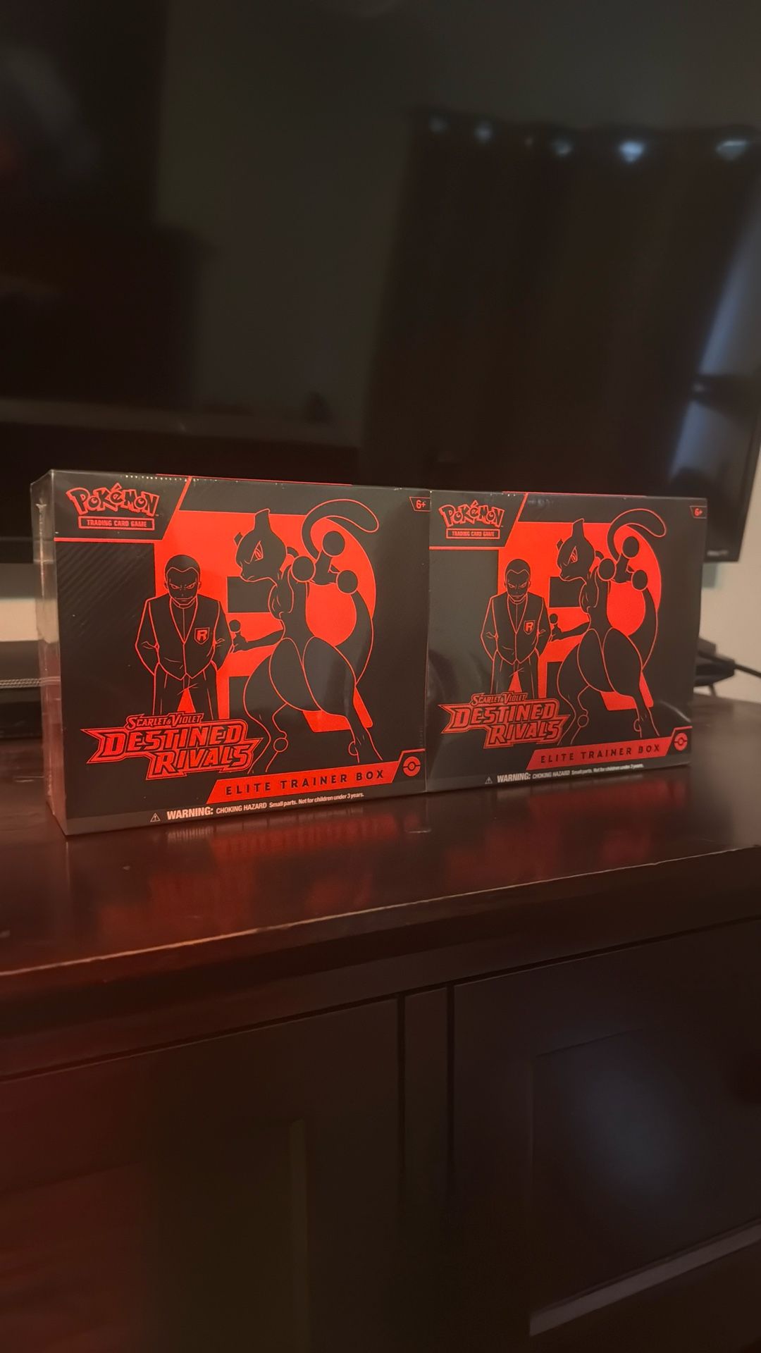 Pokemon Destined Rival ETB