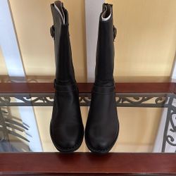 Size 8.5 M Black Delano Born Boots