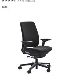 SteelCase Amia Chiar