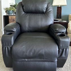 Recliner Chair: Massage & heat