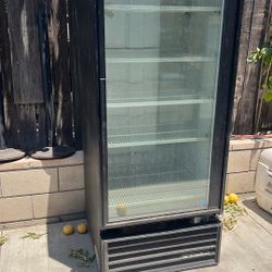 Restaurant Equipment For Sale Deep Fryers. Stoves Refrigerator And Much More 
