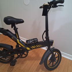 SAILNOVO FOLDABLE EBIKE SCOOTER WITH CHARGER