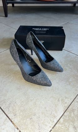 Simply Vera Vera Wang High Heels / Shoes, Size 9