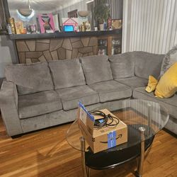 Furniture + Recliner 