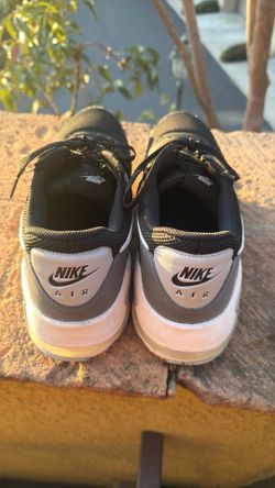 Barely Used Air max Size M 15