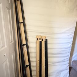 Daybed with understorsge