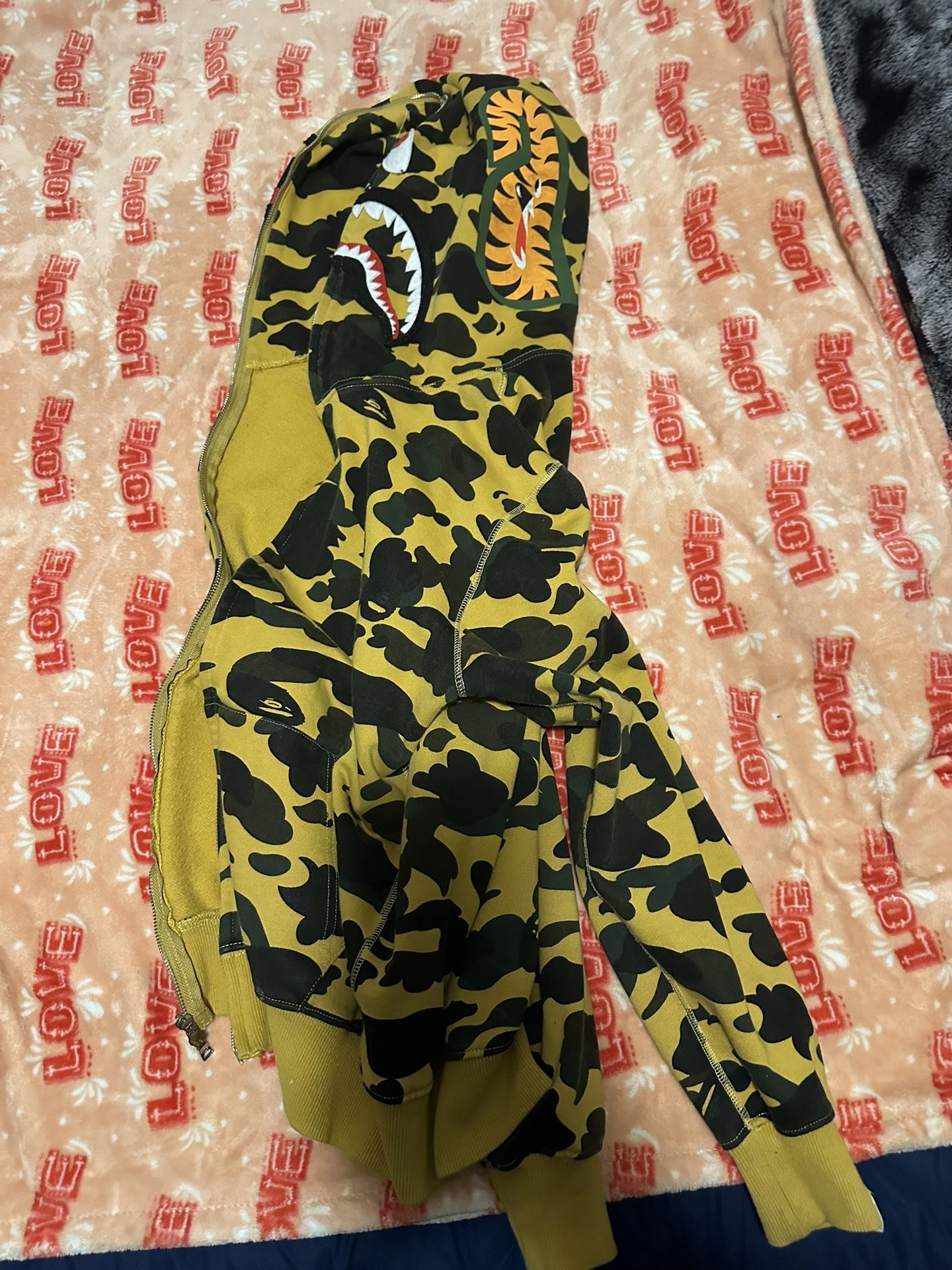 Bape camo hoodie Size m