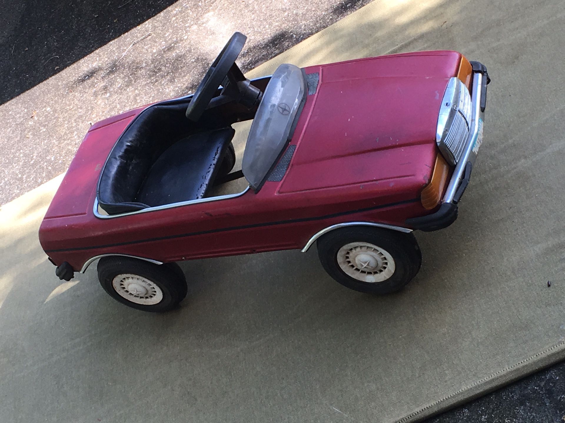 Vintage Mercedes Benz Pedal Car
