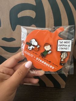 Starbucks snoopy pins