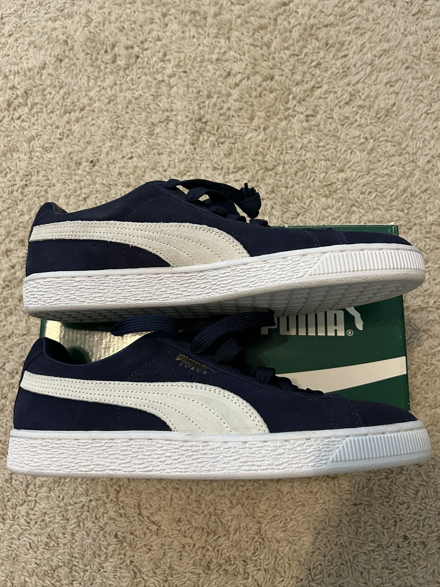 PUMA MENS SUEDE Size 9
