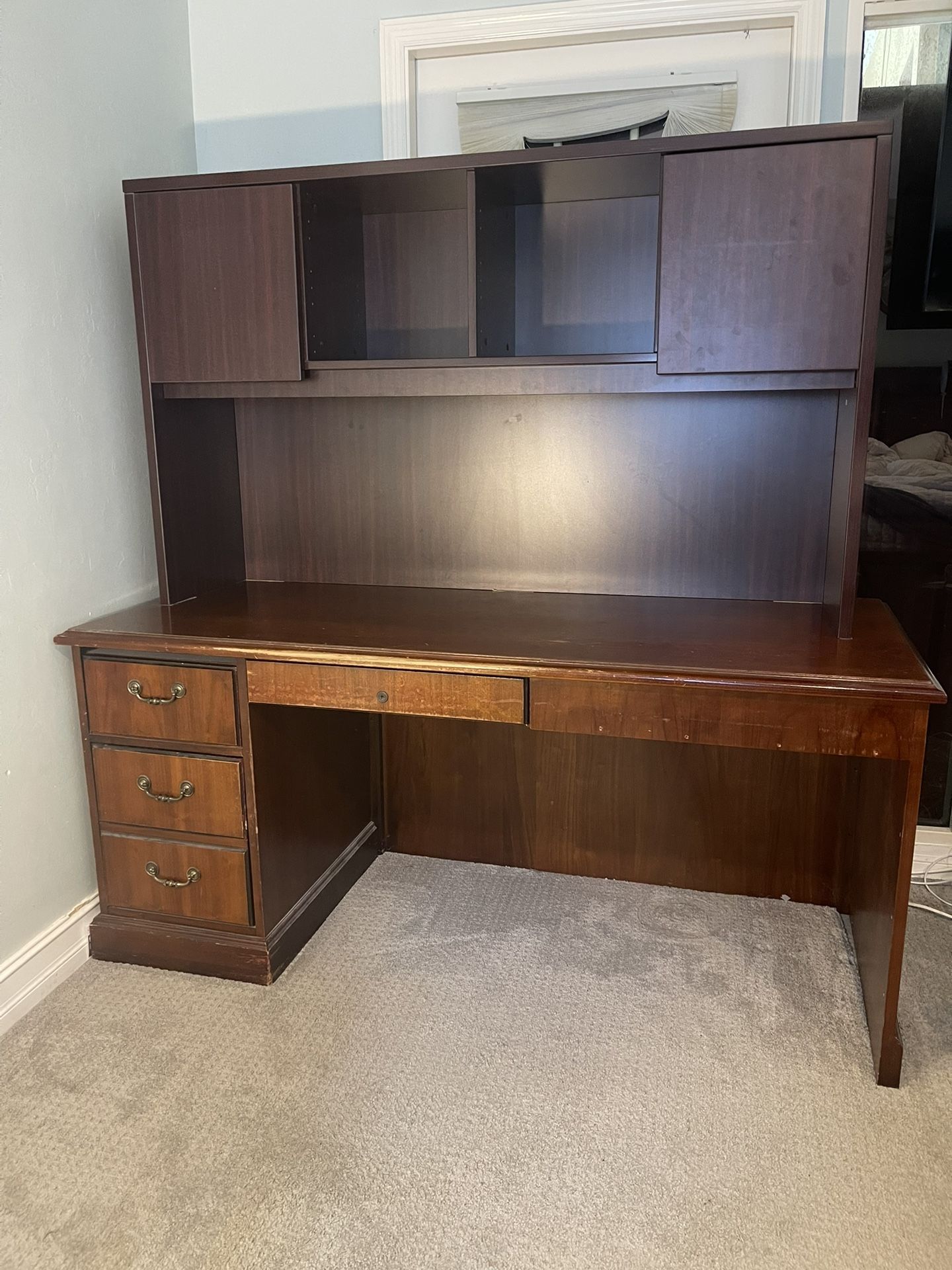 Large Solid Wood Office Desk With Hutch