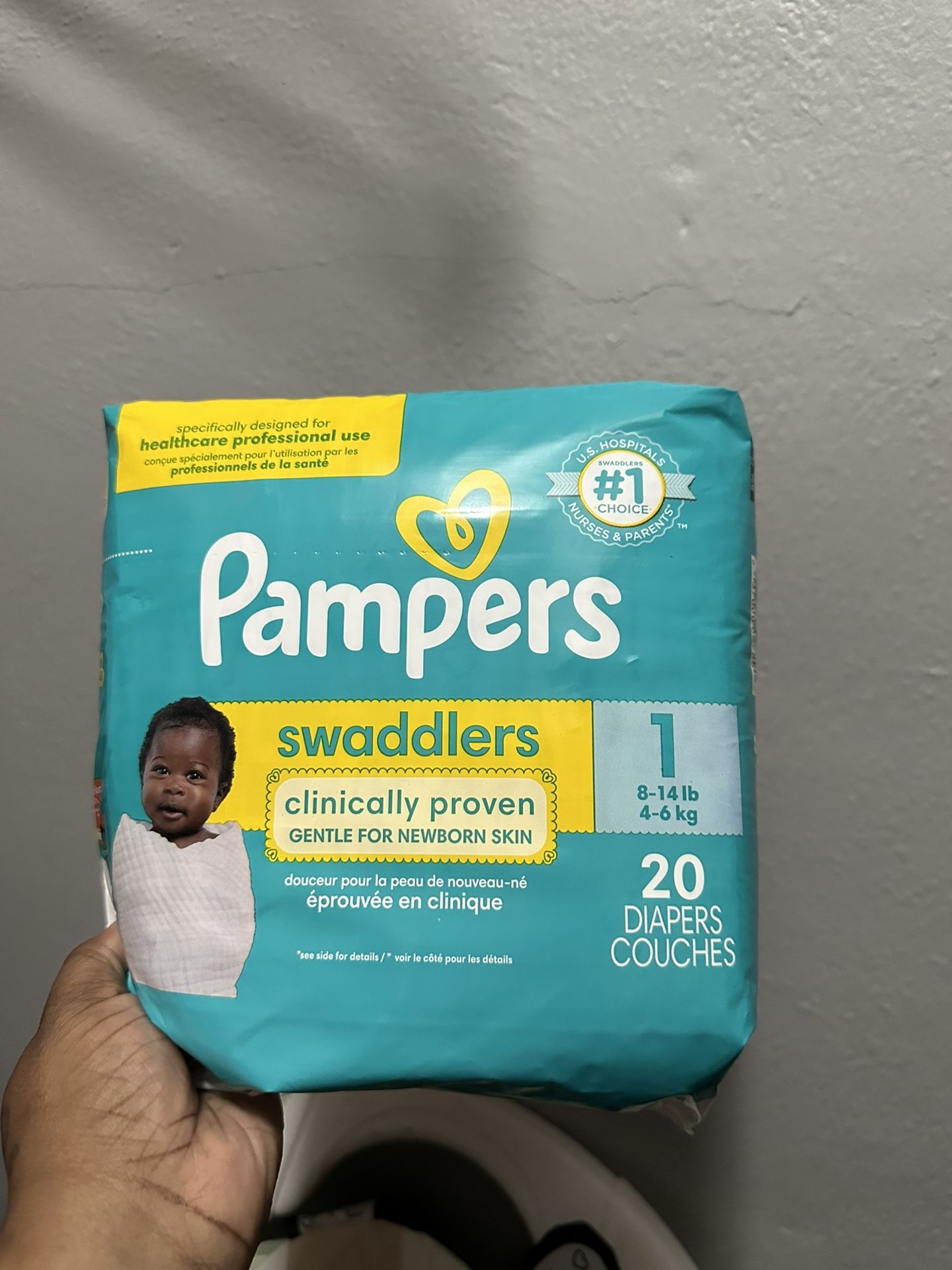 Pampers swaddles