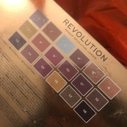 Revolution Make Up