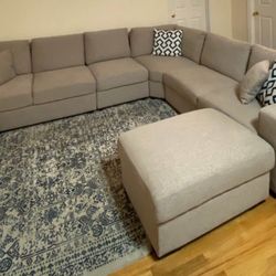 Sectional Couch 