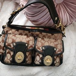 Coach  bag  galacy  $500