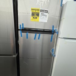 Whirlpool Top Freezer Refrigerator Metallic Steel