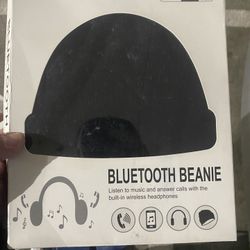 Beanie Hat Headphones, Wireless V 5.0 Knit Music Beanie Unisex, Cap Built-in Stereo Speakers, Valentine's Day Winter Gifts