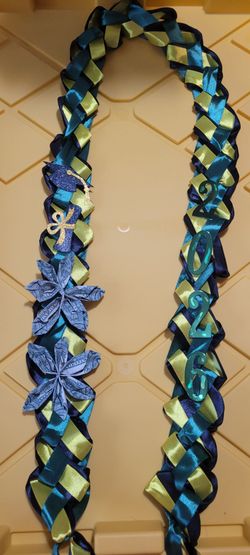 Leis for graduation collares para graduacion