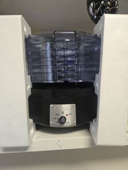 Five-Tray Cabela's Dehydrator