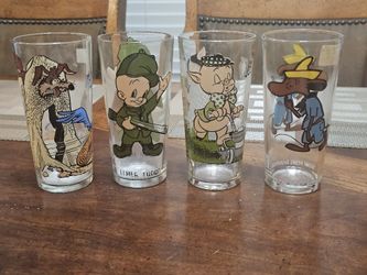 Antique Collectables Glasses
