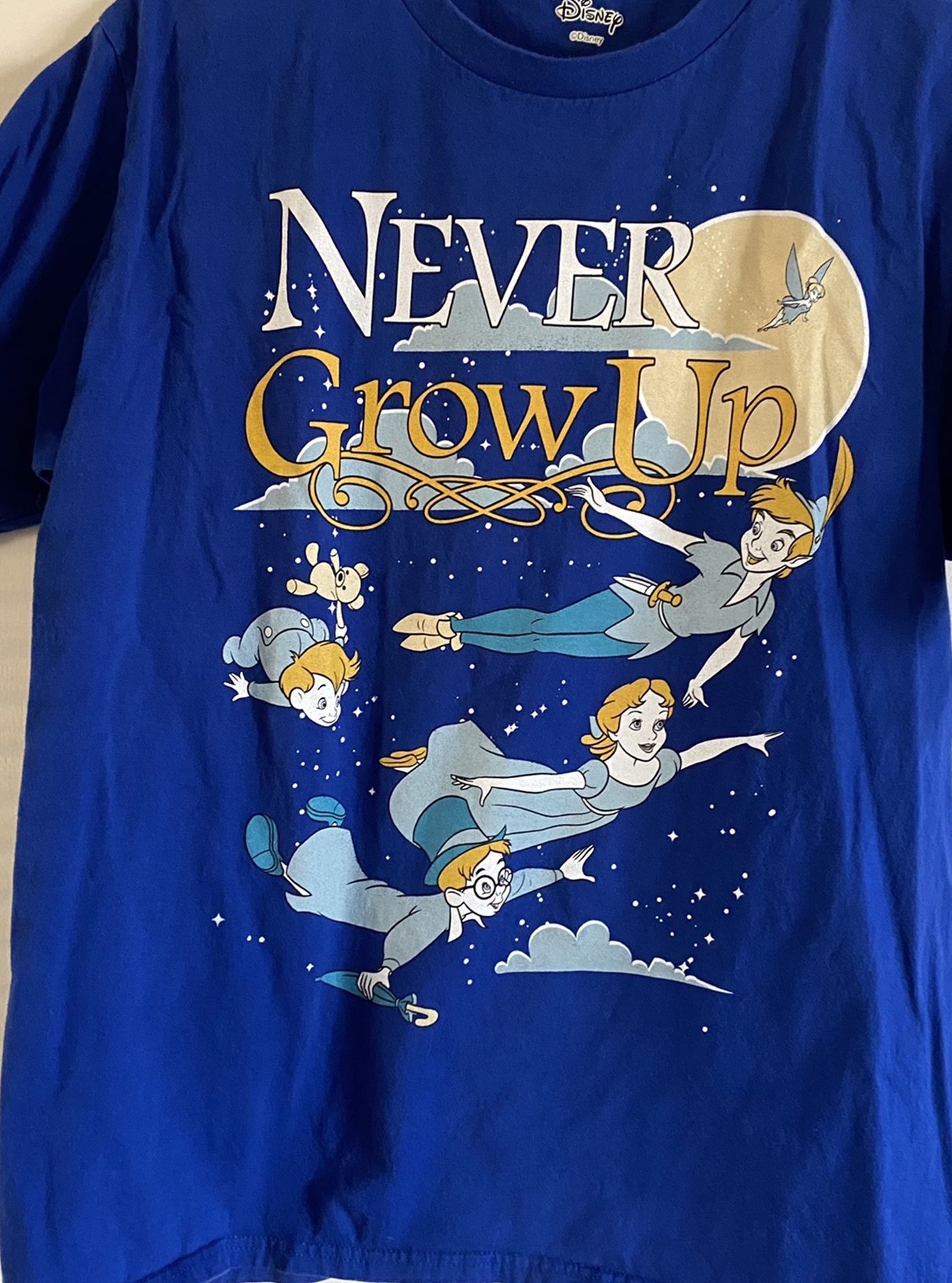 New Disney Peter Pan Never Grow Up Shirt Large