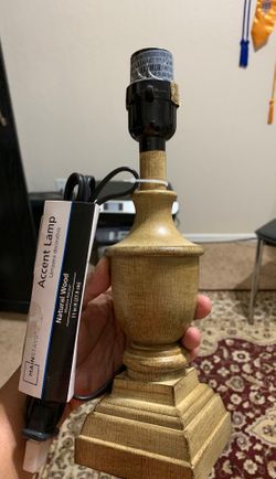 Accent Lamp ( nature wood)