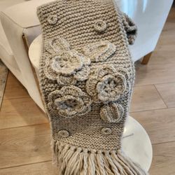 Brand New Gray Philosophy Alberta Ferretti Wool Scarf With Floral Design Made In Italy