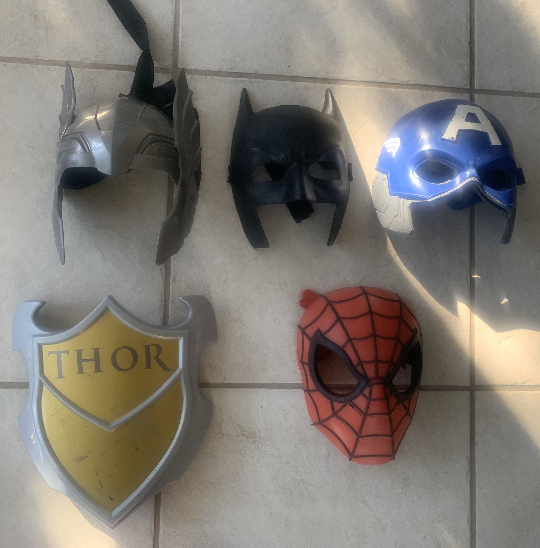 5 Piece Super Hero Masks