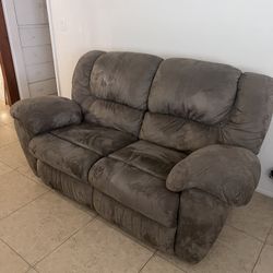 Reclining Couch 