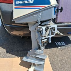 Evinrude Outboard Gas Motor Engine 1983 With Gas Tank