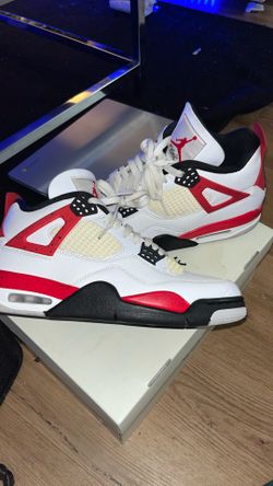 Jordan 4’s 9.5