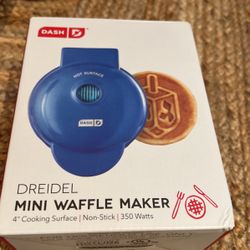 Mini Waffle Maker