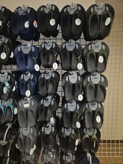 Men's OOFOS NWT! Message Me Style And Size!