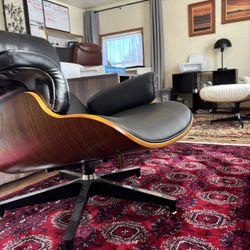Eames Lounge Chair and Ottoman- Replica