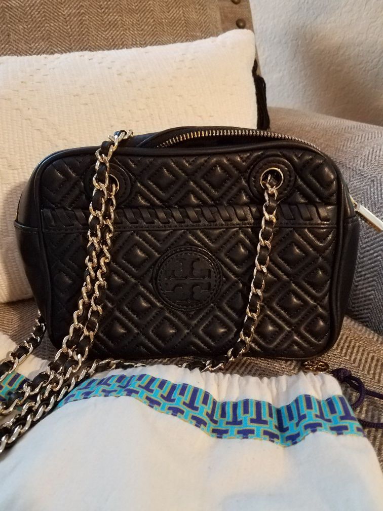 Tory Burch Marion Black Leather Crossbody for Sale in Vidor, TX - OfferUp