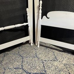 VINTAGE WHITE BEDFRAME (DELIVERY AVAILABLE)