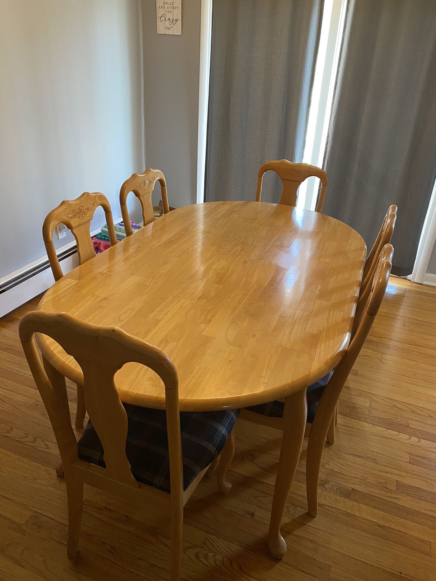Oval Dining Room Table