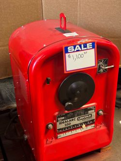 Lincoln Dialarc 250/250 AC/ DC stick Welder